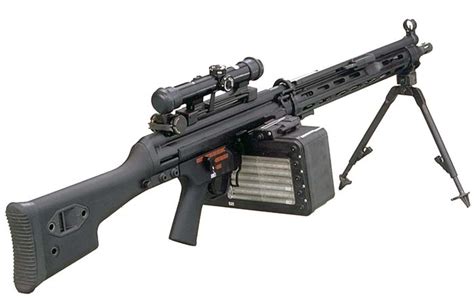 The HK21E Machine Gun - Small Arms Review