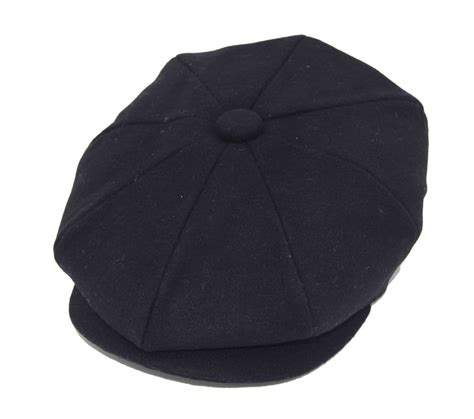 Black newsboy hat