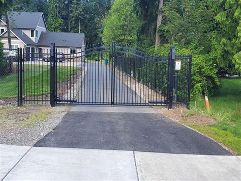 Iron Fencing Installation Marysville, Everett | All About Fence