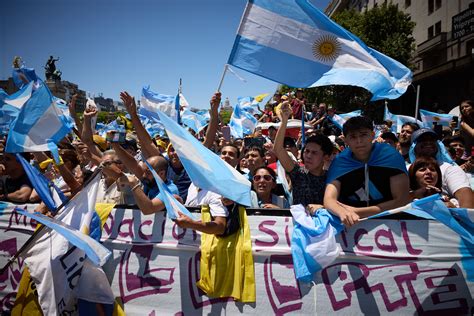 Argentina: General strike on 24 January