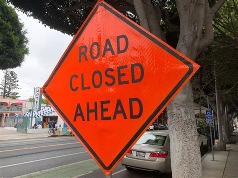 Large Sinkhole Shutters Highway 92 In Both Directions | Redwood City, CA Patch