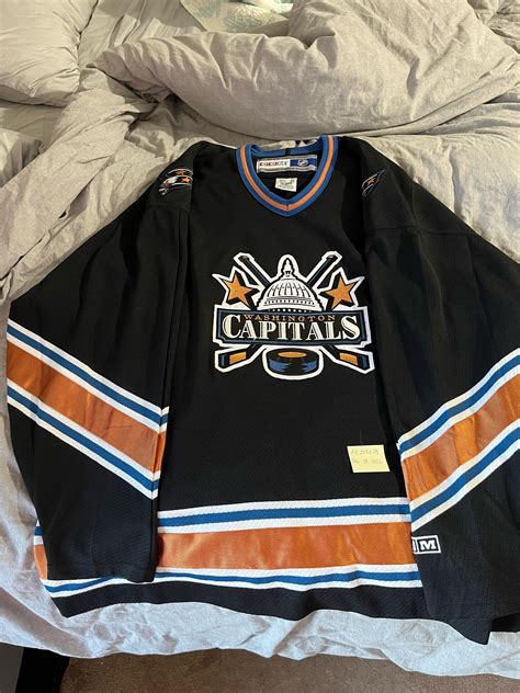 For Sale: Washington Capitals Black jersey : r/hockeyjerseys