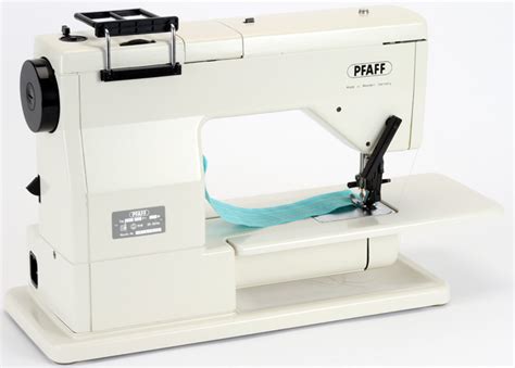 Pfaff 1222e electronic sewing machine w/ case & accessories excellent condition! | eBay