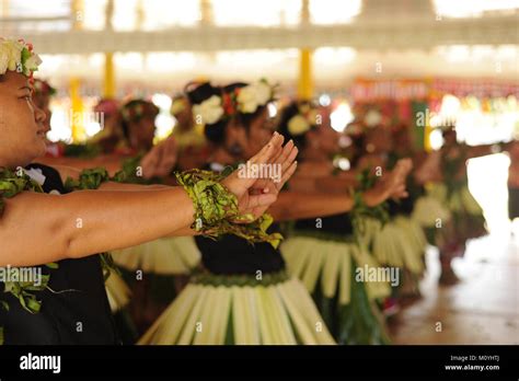 Tuvalu culture hi-res stock photography and images - Alamy