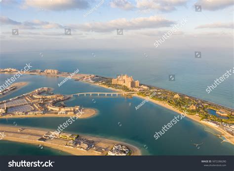 8.728 Palm Island Dubai Images, Stock Photos & Vectors | Shutterstock