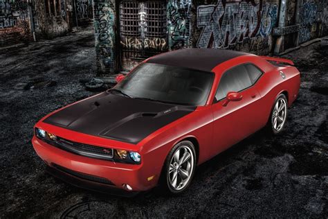 Mopar Rolls Out New Accessories for Chrysler Group Cars | Carscoops