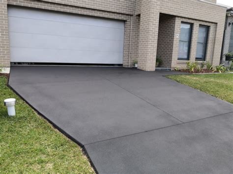 Concrete Driveway Designs Sydney (FREE Quote) | BF Spray Paving