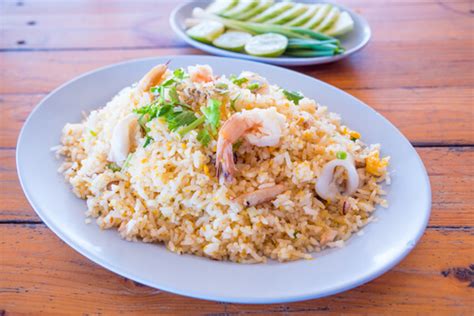 Crab Fried Rice recipe , How to make Crab Fried Rice - Vaya.in