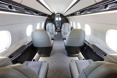 Embraer Praetor 500 Mid-Size Private Jet | AirSprint