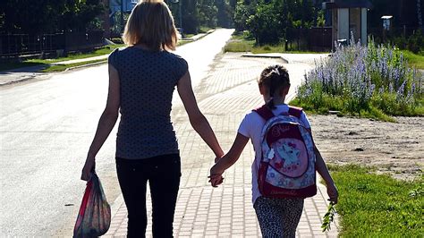 Campus Bans Parents from Walking Children to School | Think About Now