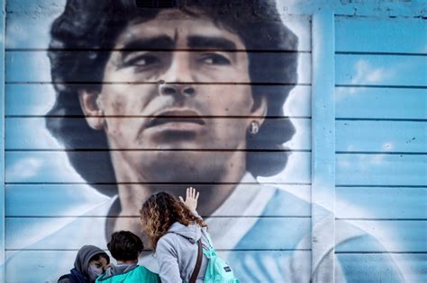 Italy vs. Argentina 1990: When Maradona exposed Italy's cultural divide - Football Italia