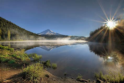 Sunrise over Trillium Lake Photograph by David Gn - Fine Art America