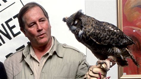 'Wild Kingdom' Host Jim Fowler Dead At 89 | HuffPost