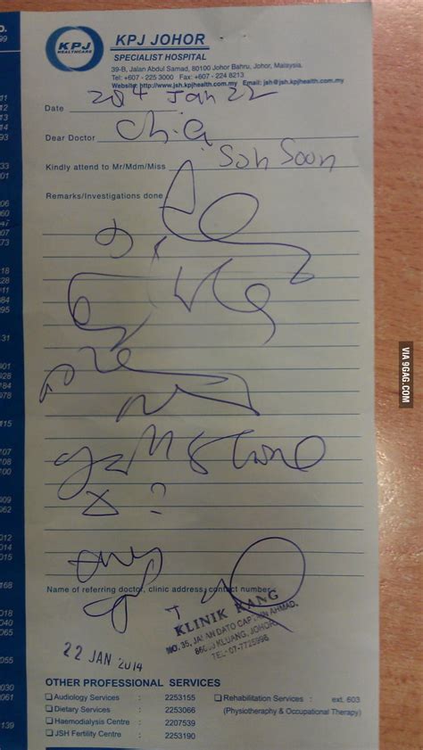 A Doctor's Handwriting. - 9GAG