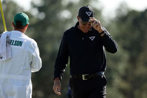 Phil Mickelson becomes the oldest runner-up in Masters history