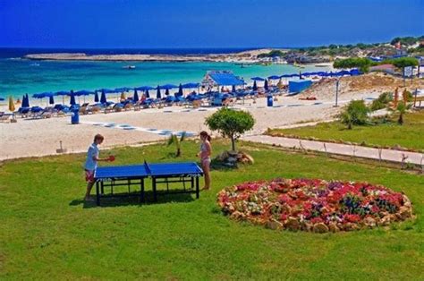 Asterias Beach Hotel, Ayia Napa, Cyprus. Book Asterias Beach Hotel online