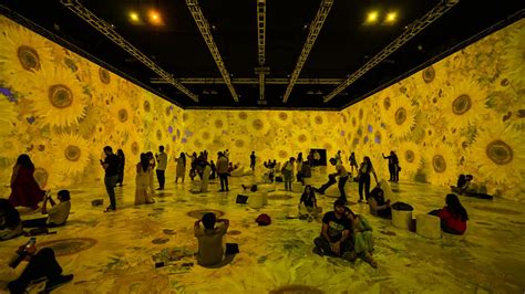 Into the world of Van Gogh 360°: an immersive art exhibition experience ...