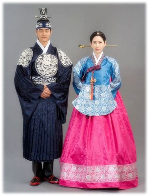 Hanbok - The traditional Korean costume l OnedayKorea | Korean fashion trends, Korean ...