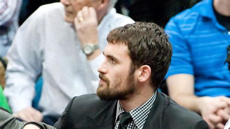 Kevin Love injury update: Wolves star concerned he may not return ...