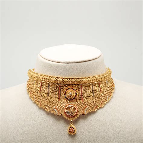 Choker Necklace With Meenakari Design