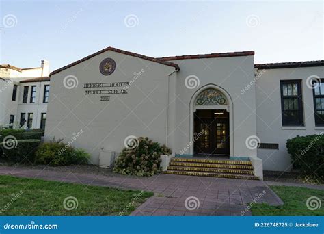 Herbert Hoover Middle School San Jose Editorial Image - Image of school, herbert: 226748725