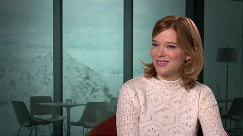 Léa Seydoux - Spectre Interview HD - YouTube