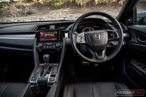 2018 Honda Civic RS Hatch review – PerformanceDrive