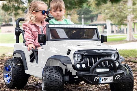 7 Awesome Rideable Jeeps for Kids That You Can Buy on Amazon - alt_driver