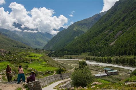 Complete Guide to Chitkul Valley For An Offbeat Trip