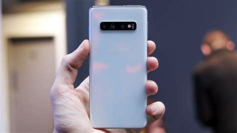 Camera - Camera - Samsung Galaxy S10 review: to Infinity-O and beyond ...