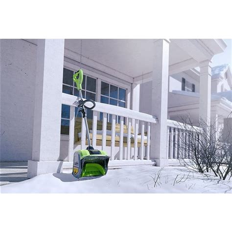 Greenworks 8 A 12-in Corded Electric Push Snow Shovel 2600802 | RONA