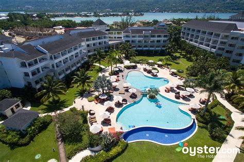 Secrets St. James Montego Bay Review: What To REALLY Expect If You Stay