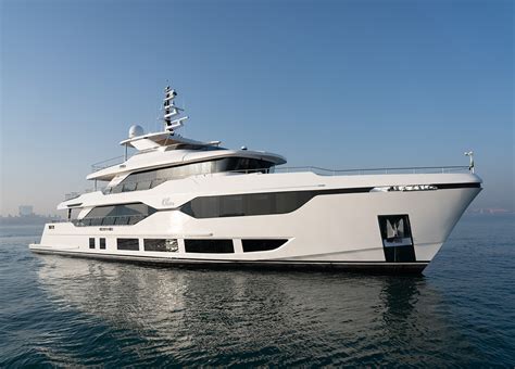 Majesty 120 “Olivia” | Pure Yachting