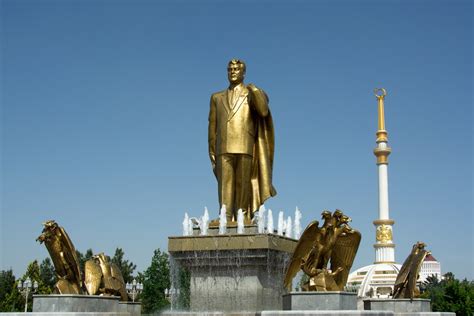 Ashgabat Travel Guide - Tours, Attractions and Things To Do