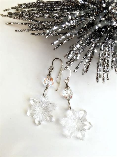 Earrings Everyday: Like Crystal Snowflakes Falling