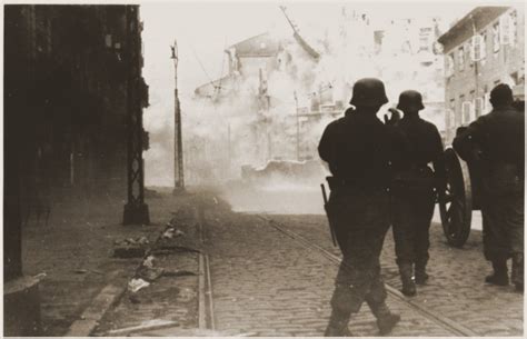 Warsaw Ghetto Uprising | Holocaust Encyclopedia