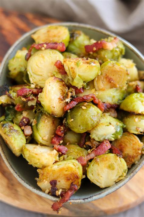 Brussels Sprouts with Bacon & Garlic – Curly's Cooking