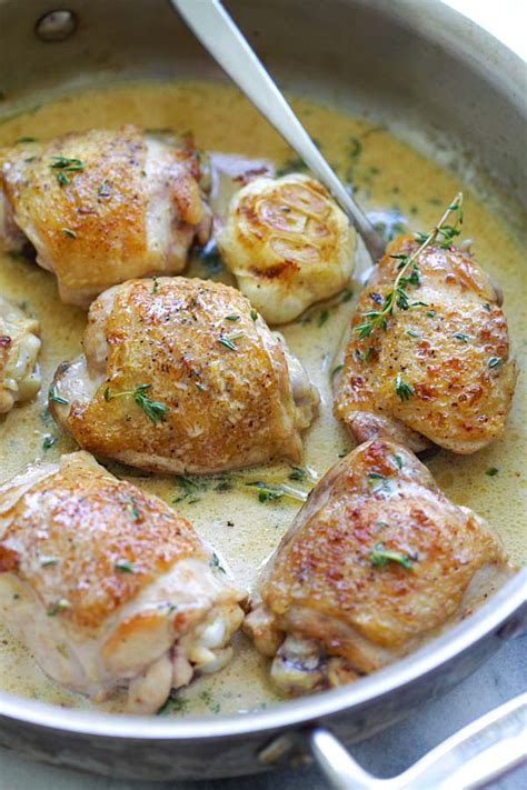 Creamy Garlic Thyme Chicken - Rasa Malaysia