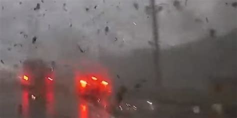 Dashcam shows moment driver gets caught in EF3 tornado, Tennessee - The Watchers