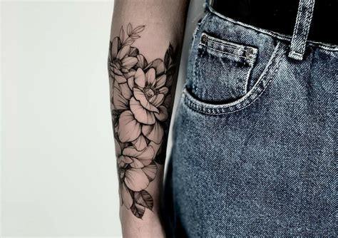 10 Best Floral Armband Tattoo Ideas That Will Blow Your Mind!