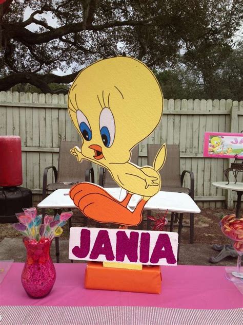 Tweety Bird Birthday Party Ideas | Photo 3 of 22 in 2020 | Bird ...