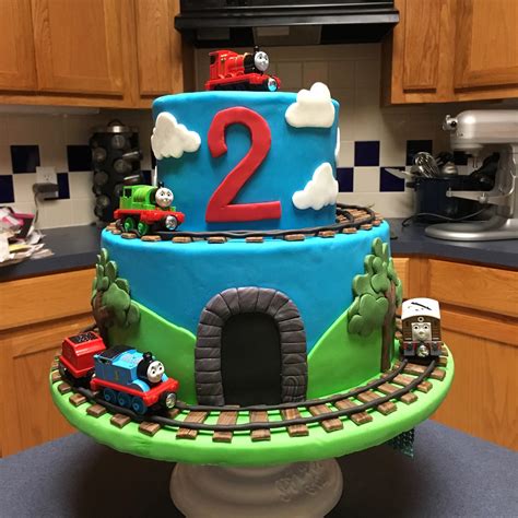 Thomas the Train cake I made for my son’s 2nd birthday. : r/Baking