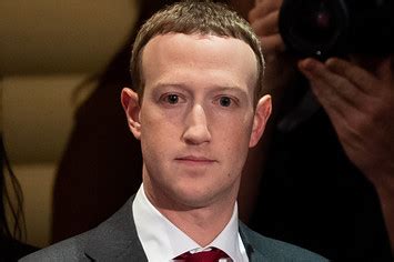 Mark Zuckerberg, Wife Priscilla Sued by Ex-Household Staff Over Allegations of Harassment by ...