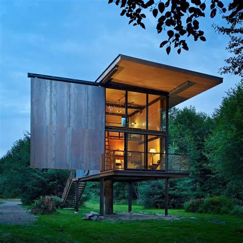 7 Clever Ideas for a Secure Remote Cabin