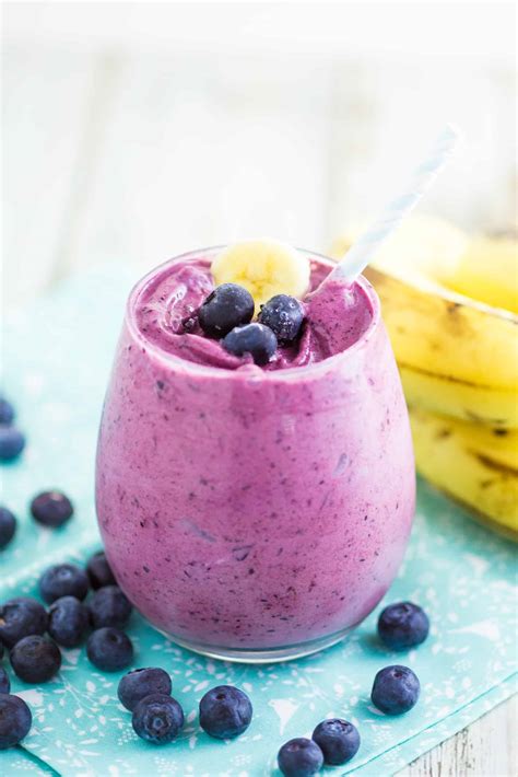 Easy Blueberry Banana Smoothie Recipe - Stylish Cravings