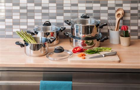 The 6 Best Stainless Steel Cookware Sets [Shopping Guide]