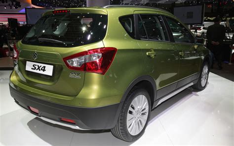 Cars Model 2013 2014: Suzuki SX4 Crossover Debuts in Geneva With First ...