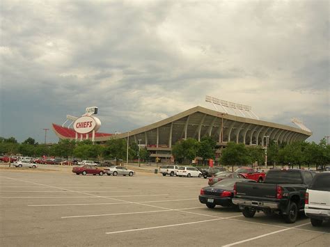 Pin by Laura Heider on Places I have been | Kansas city chiefs, Kansas ...