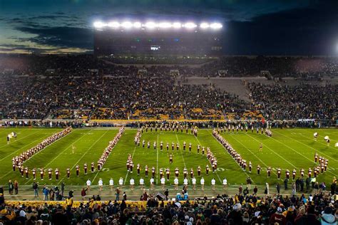 Trojan Marching Band celebrates 30 years of travel to every USC ...