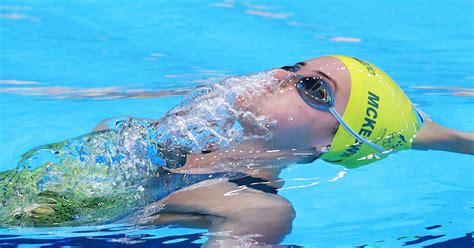 Kaylee McKeown crowned new Olympic champion in 100m backstroke